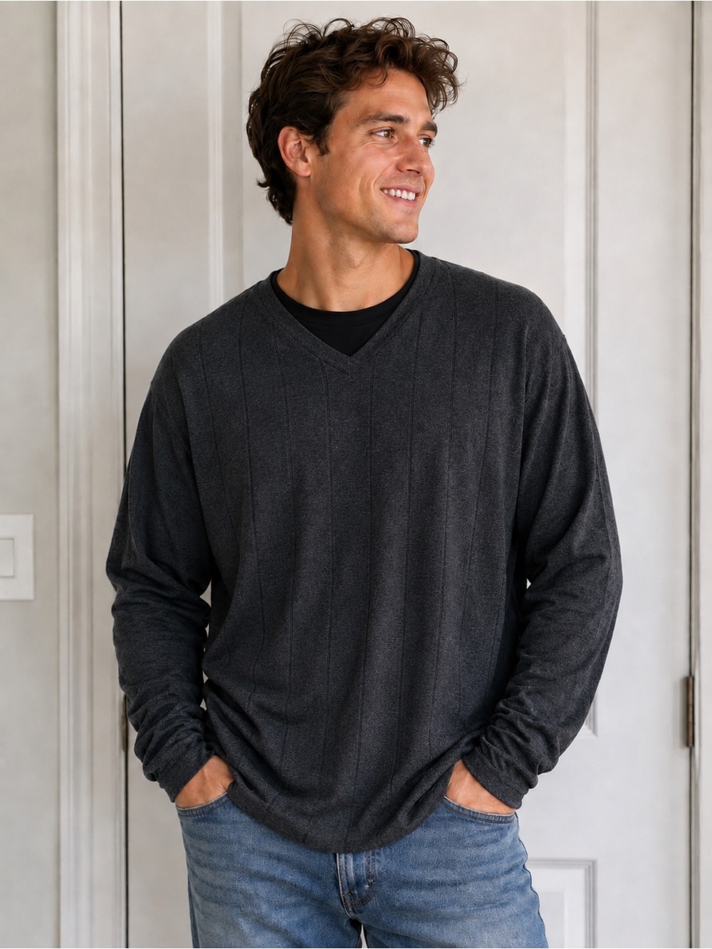 Haggar Men's V-Neck Sweater in Charcoal